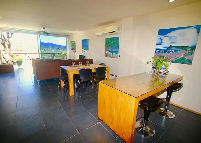 Begonia Luxury & Ocean Views, Steps To Sámara