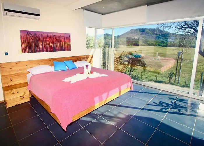 Begonia Luxury & Ocean Views, Steps To * Sámara